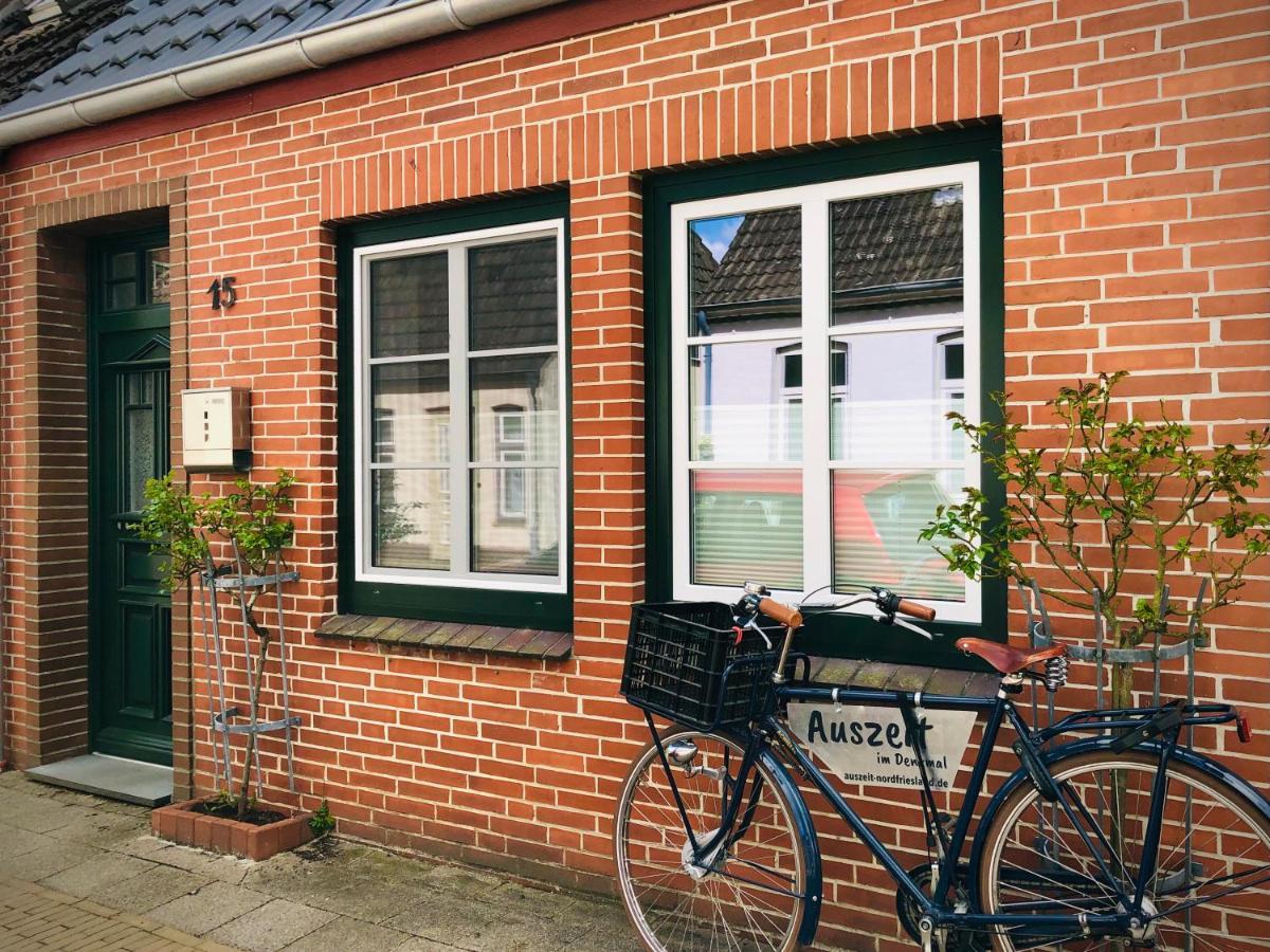 Altstadthus-Gemuetliches Ferienhaus Mit Gaertchen Friedrichstadt Bagian luar foto